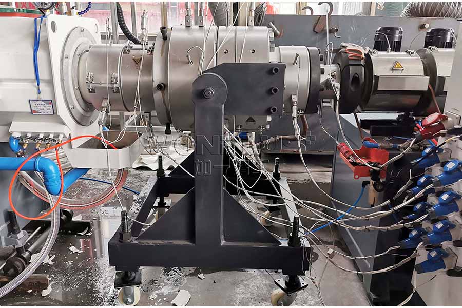 75-250mm High Capacity PVC pipe extrusion line commissioning 