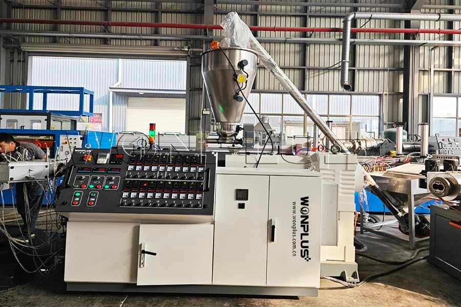 WONPLUS Successfully Commissions High-Efficiency Four-Outlet PVC Pipe Extrusion Line